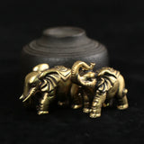 Charming Antique Bronze Elephant Figurine: A Touch of Elegance